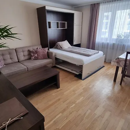 Katamaran Apartman *